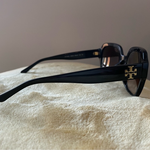 OVERSIZED SQUARE LOGO SUNGLASSES - Picture 4 of 6